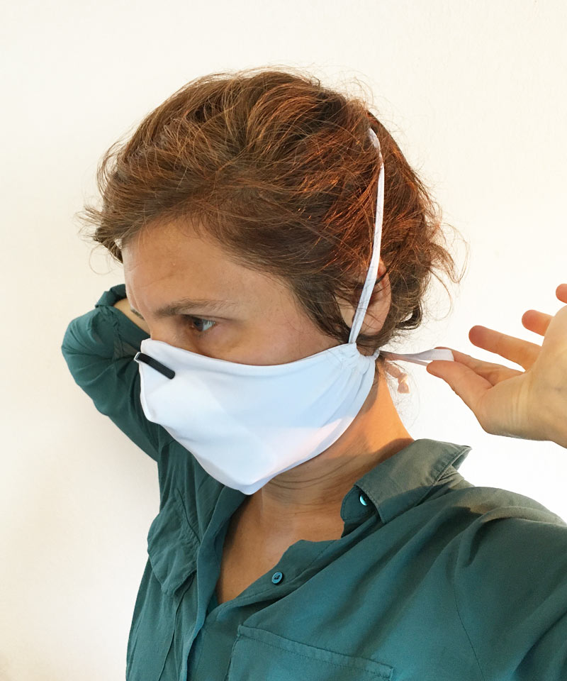 bien-mettre-son-masque-barriere-en-tissu-2