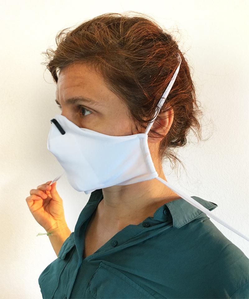 bien-retirer-son-masque-en-tissu-1